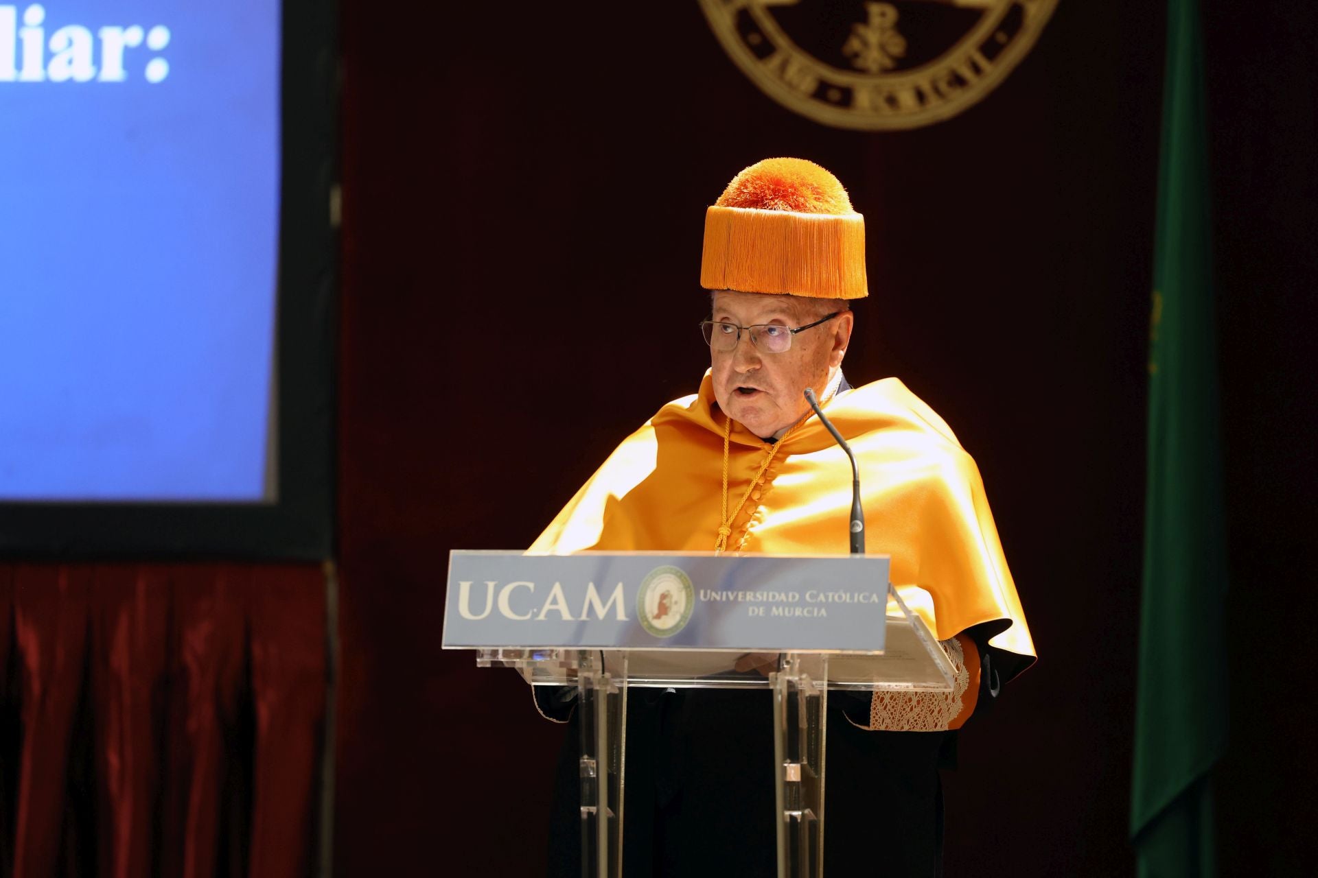 La UCAM nombra &#039;honoris causa&#039; al presidente de la Cámara de Comercio, en imágenes