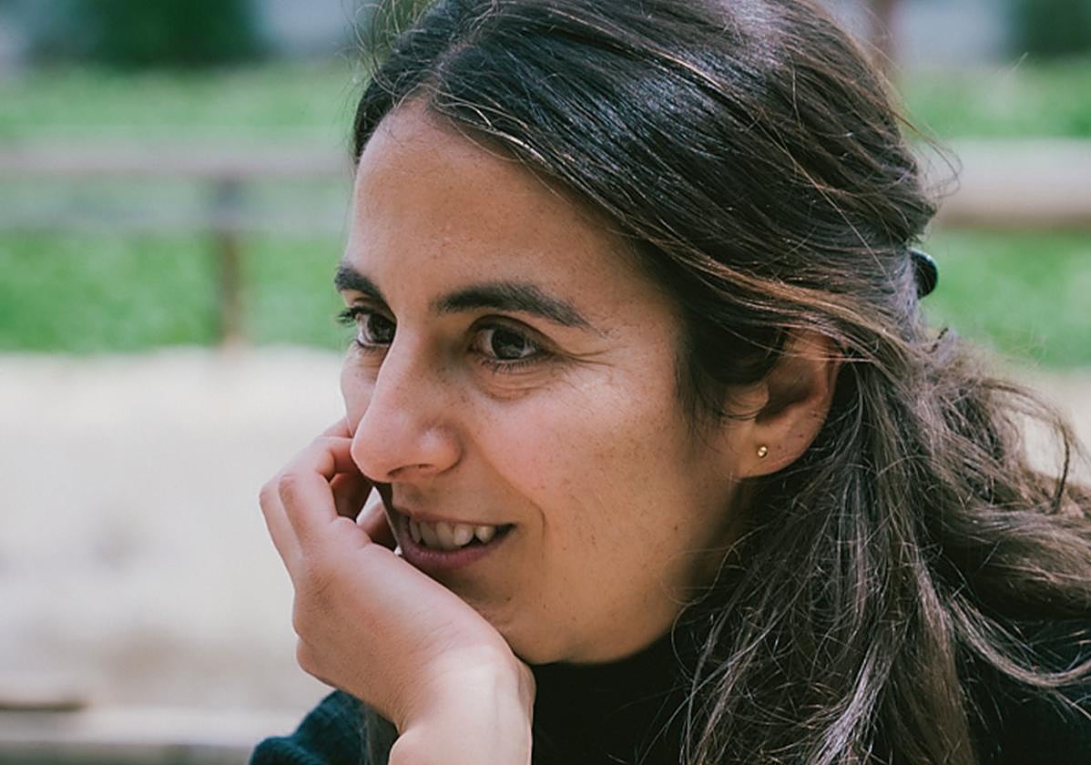 Elena López Riera (Orihuela, 1982).