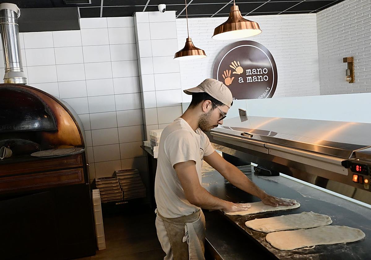 Un pizzero de Mano a Mano, en una imagen de archivo.
