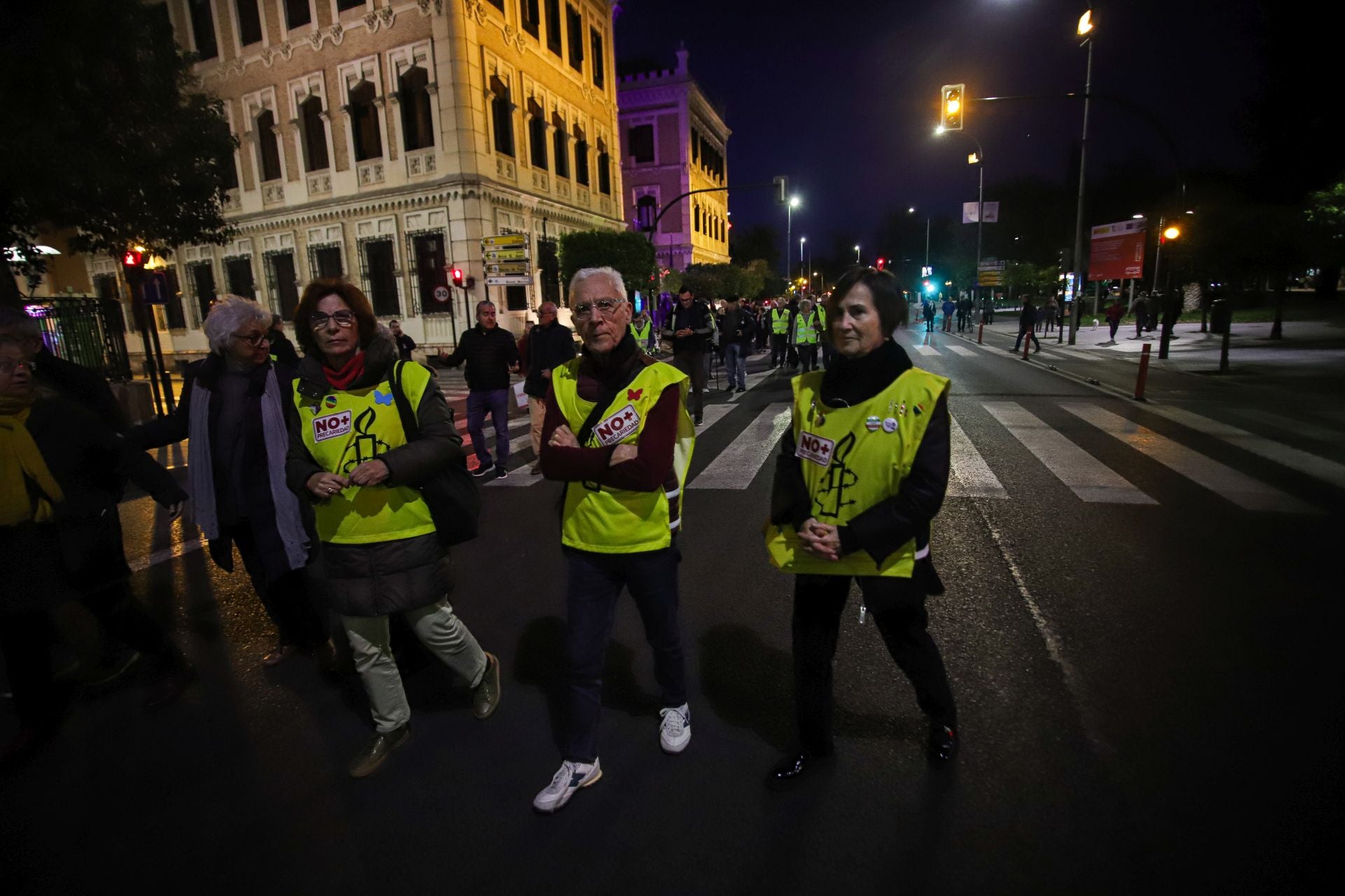 En imágenes, la marcha por la ILP por una vivienda digna