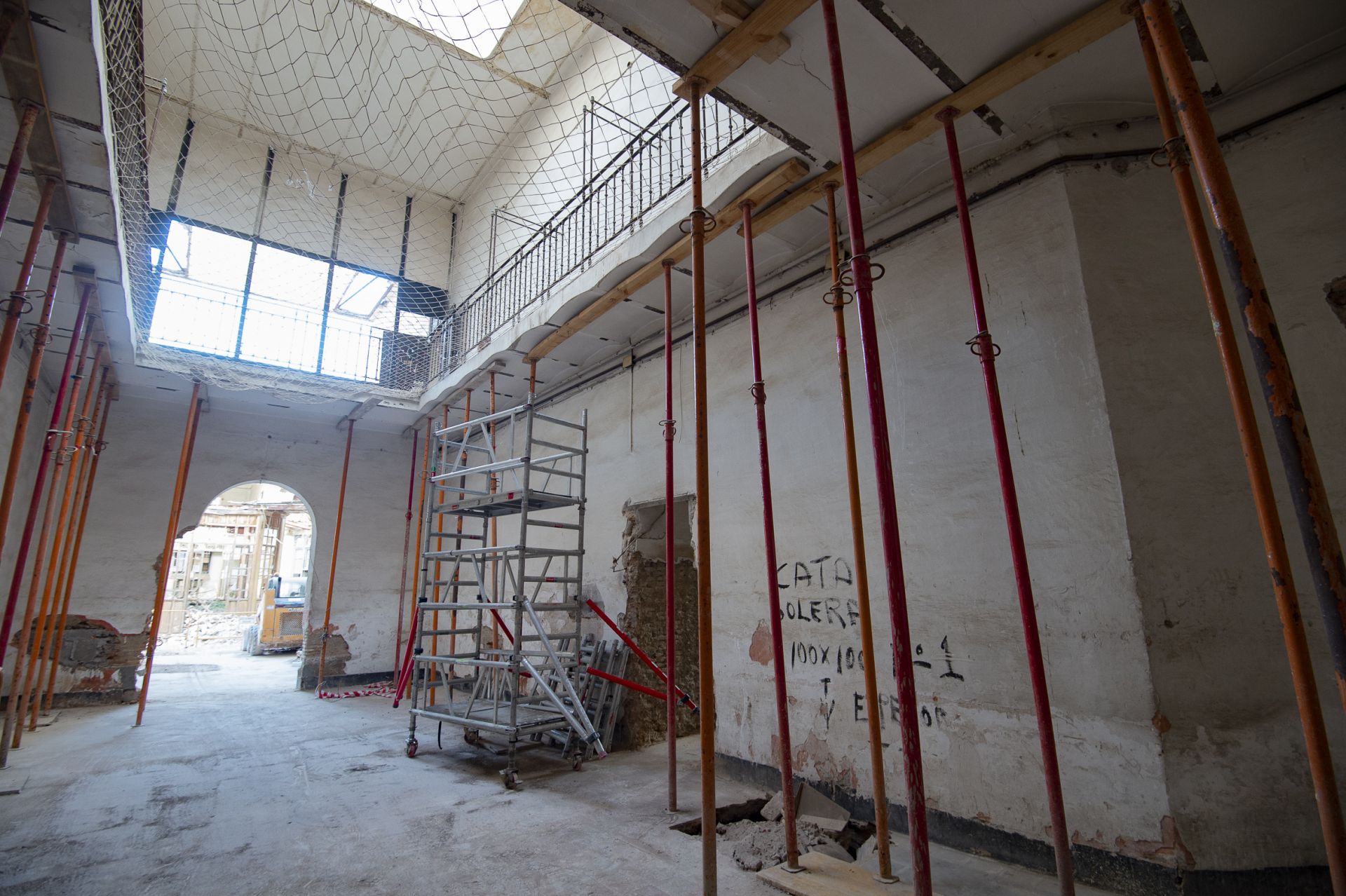 Las obras de consolidación de la estructura de la Cárcel Vieja de Murcia, en imágenes