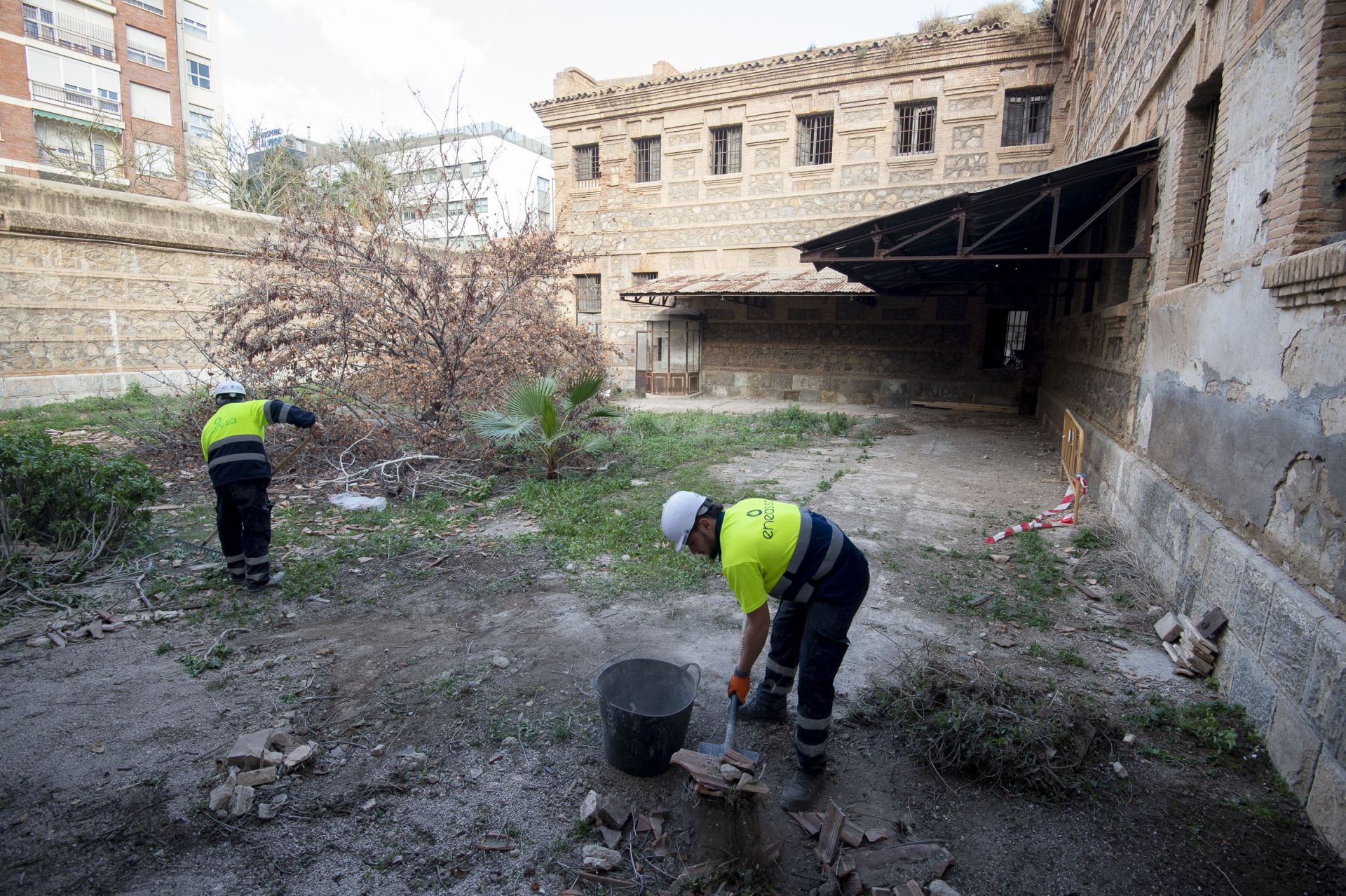 Las obras de consolidación de la estructura de la Cárcel Vieja de Murcia, en imágenes