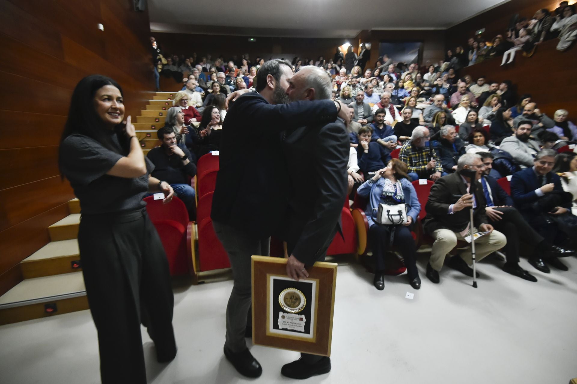 Presentación de las candidatas a abanderadas de Moros y Cristianos de Murcia, en imágenes