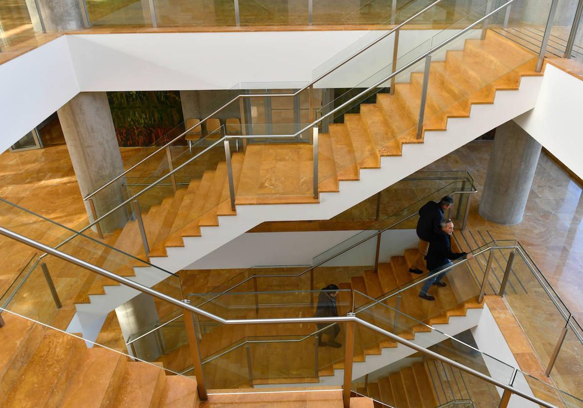 Interior de la Ciudad de la Justicia de Murcia.