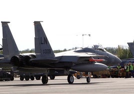 Aviones del programa TLP, en la base de Albacete.