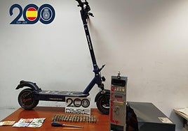 Detenido tras robar en un bar de Murcia mientras huía en un patinete eléctrico