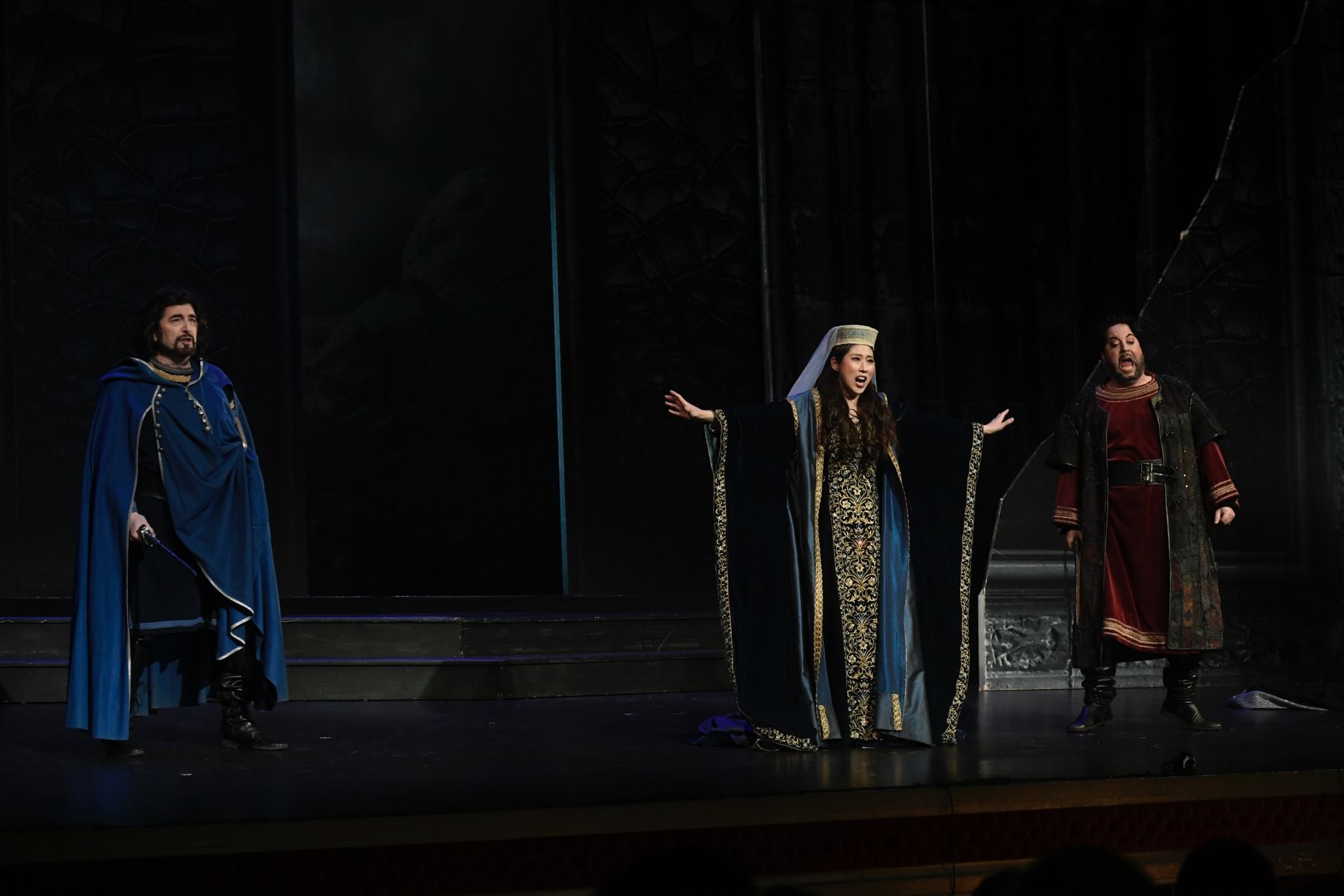 Las imágenes de la ópea &#039;Il Trovatore&#039; en el Teatro Romea