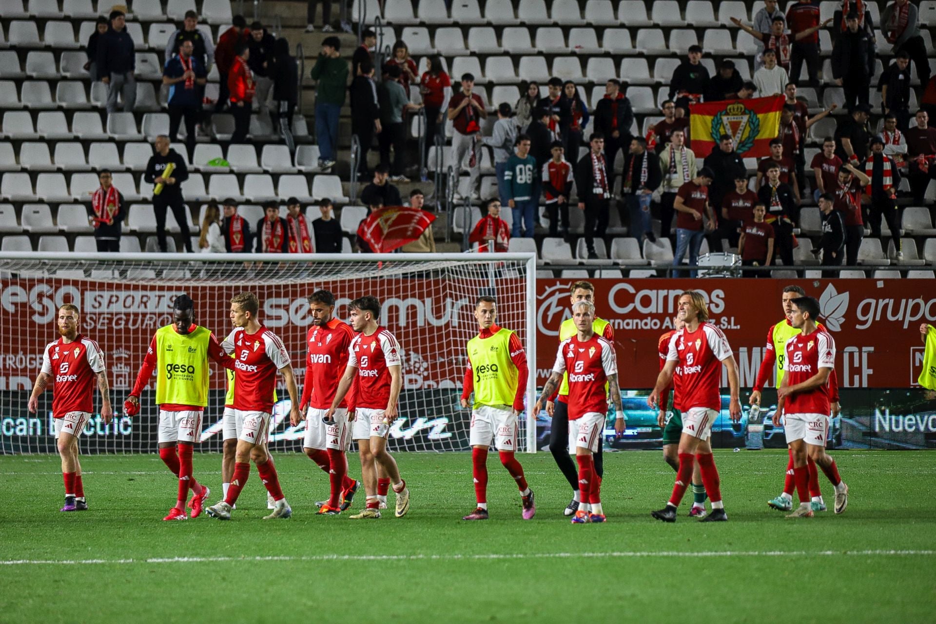 La derrota del Real Murcia frente al Sevilla Atlético, en imágenes