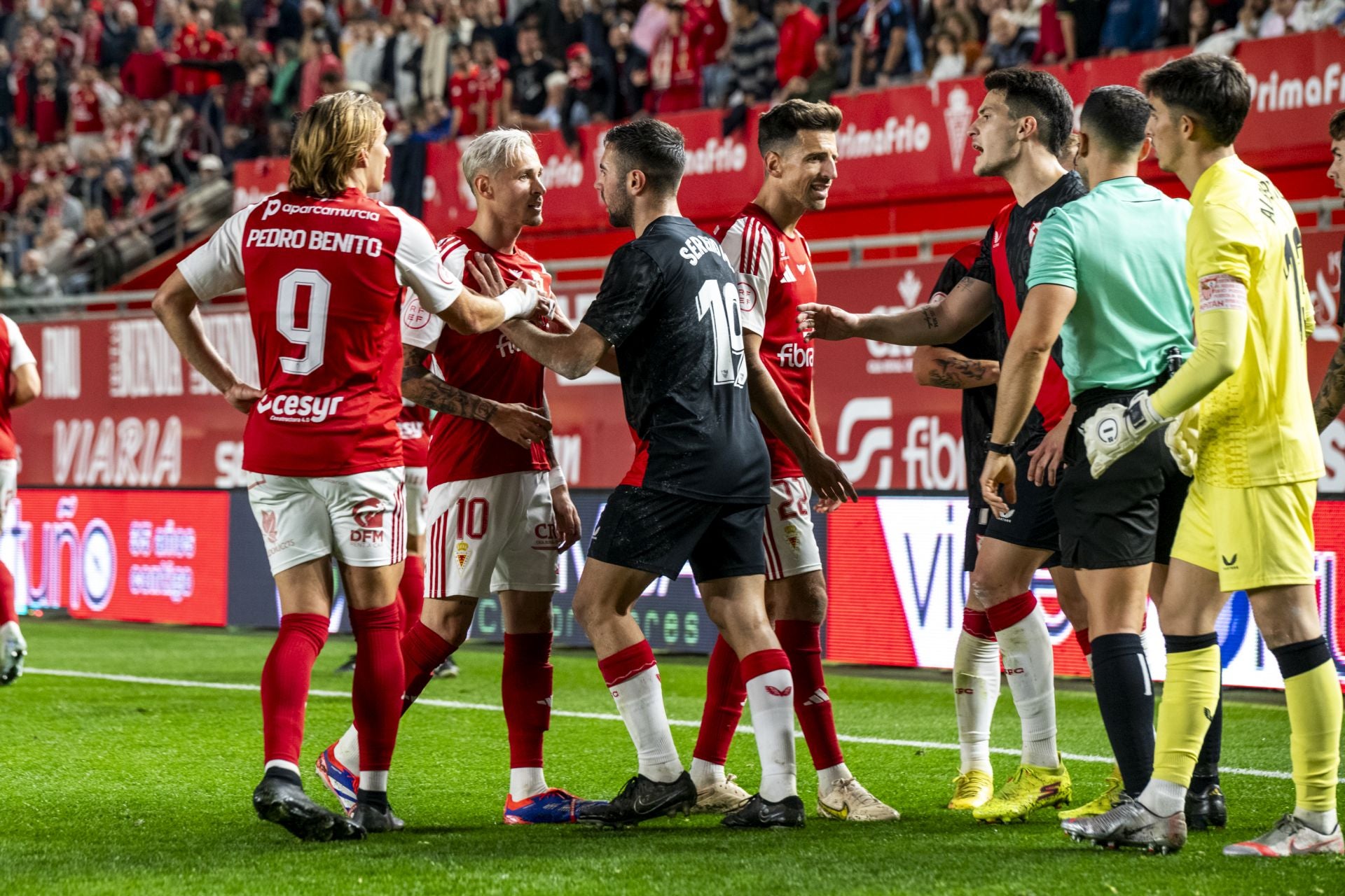 La derrota del Real Murcia frente al Sevilla Atlético, en imágenes