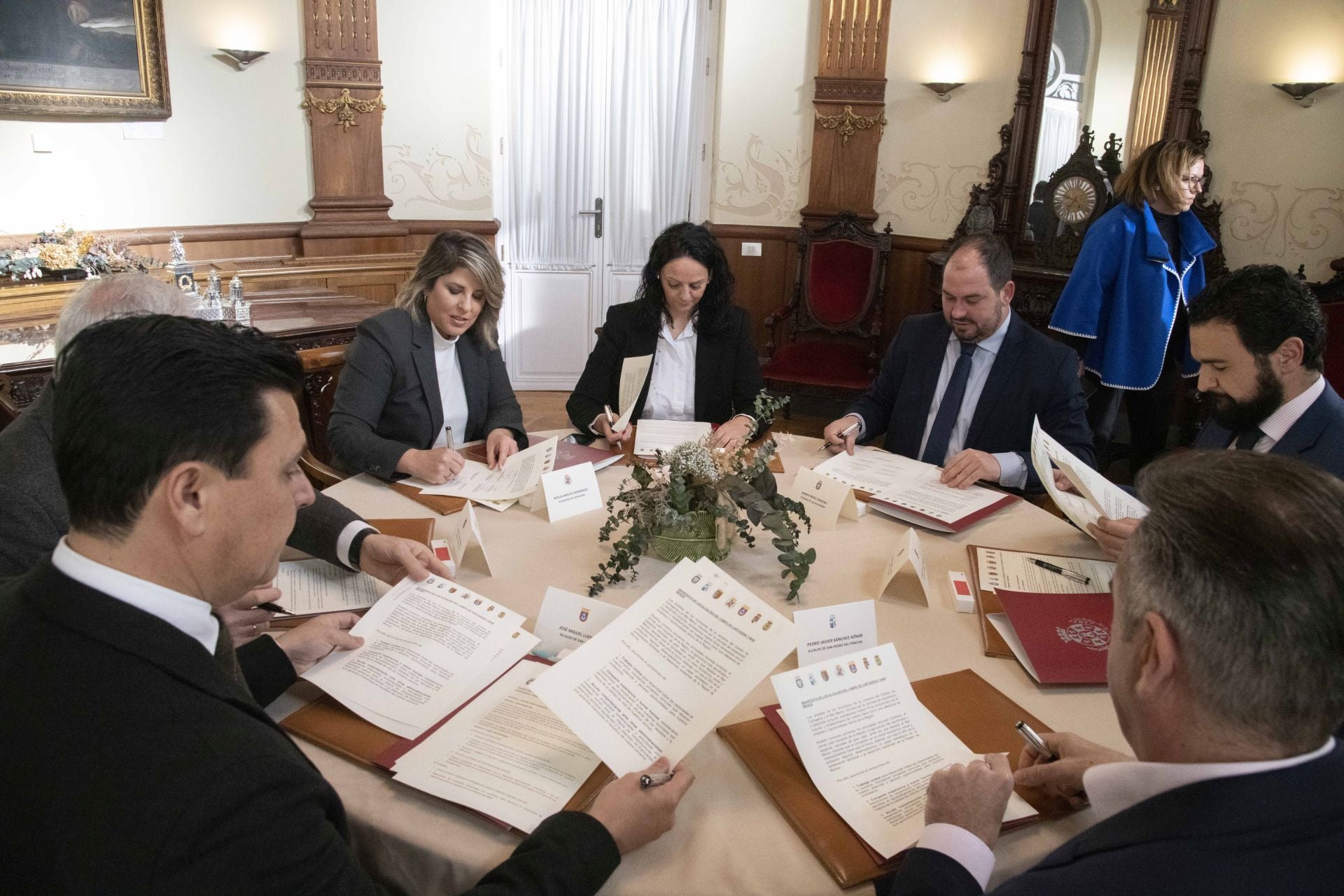 La formalización de la Asociación de Municipios del Campo de Cartagena y el Mar Menor, en imágenes