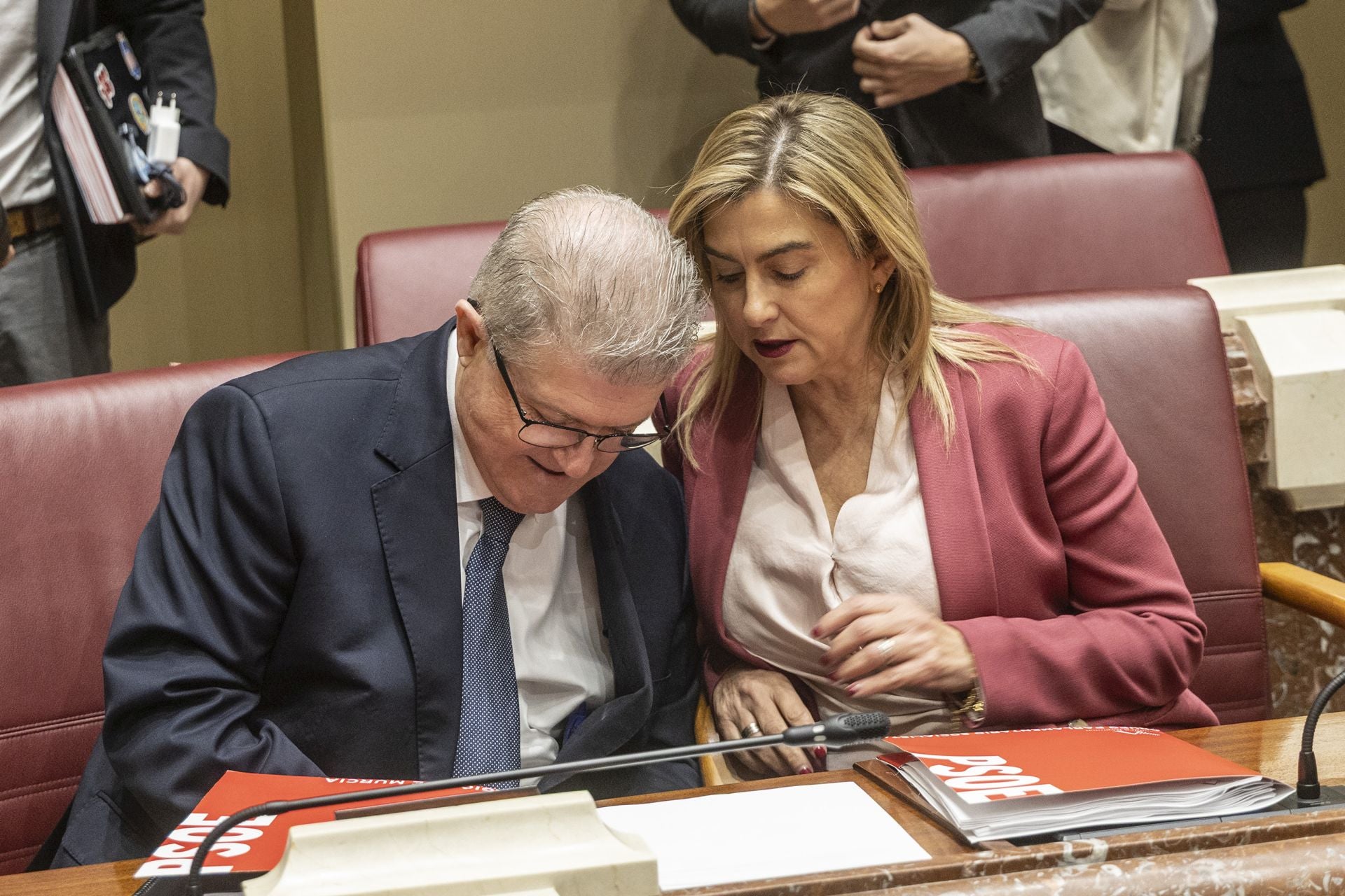 El Pleno de la Asamblea Regional de este martes, en imágenes