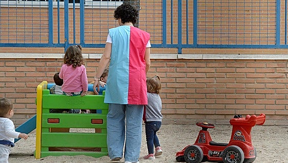 La Región de Murcia ofertará más de 8.650 plazas gratuitas de 0 a 3 años para el próximo curso