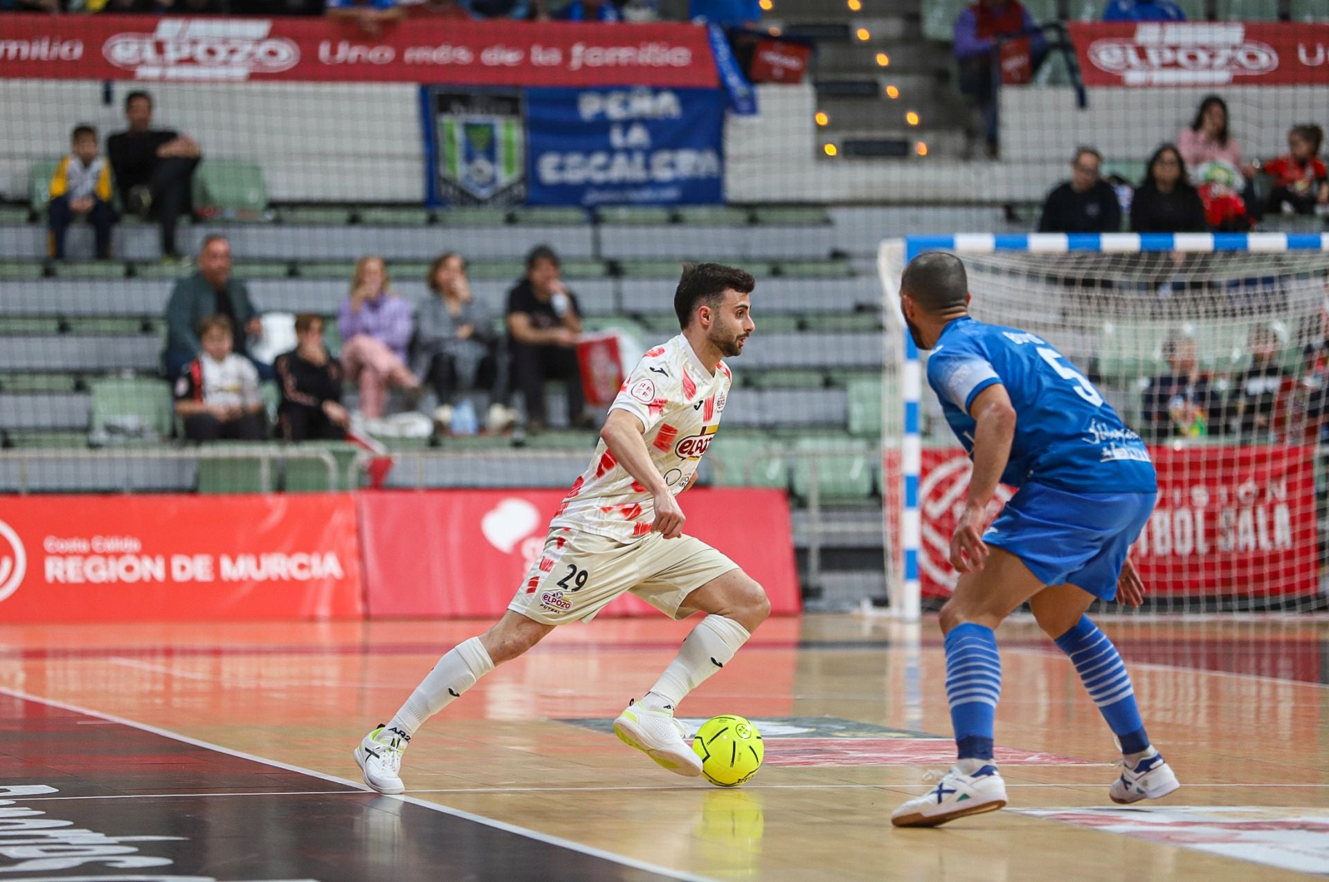 El partido entre ElPozo y Valdepeñas, en imágenes