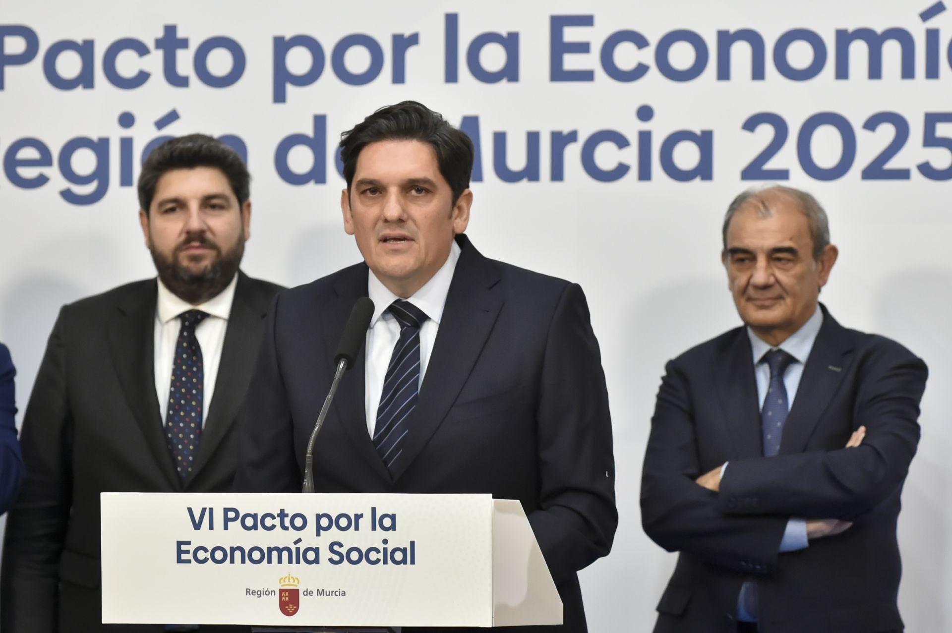 En imágenes, el acto de firma del VI Pacto por la Economía Social en la Región