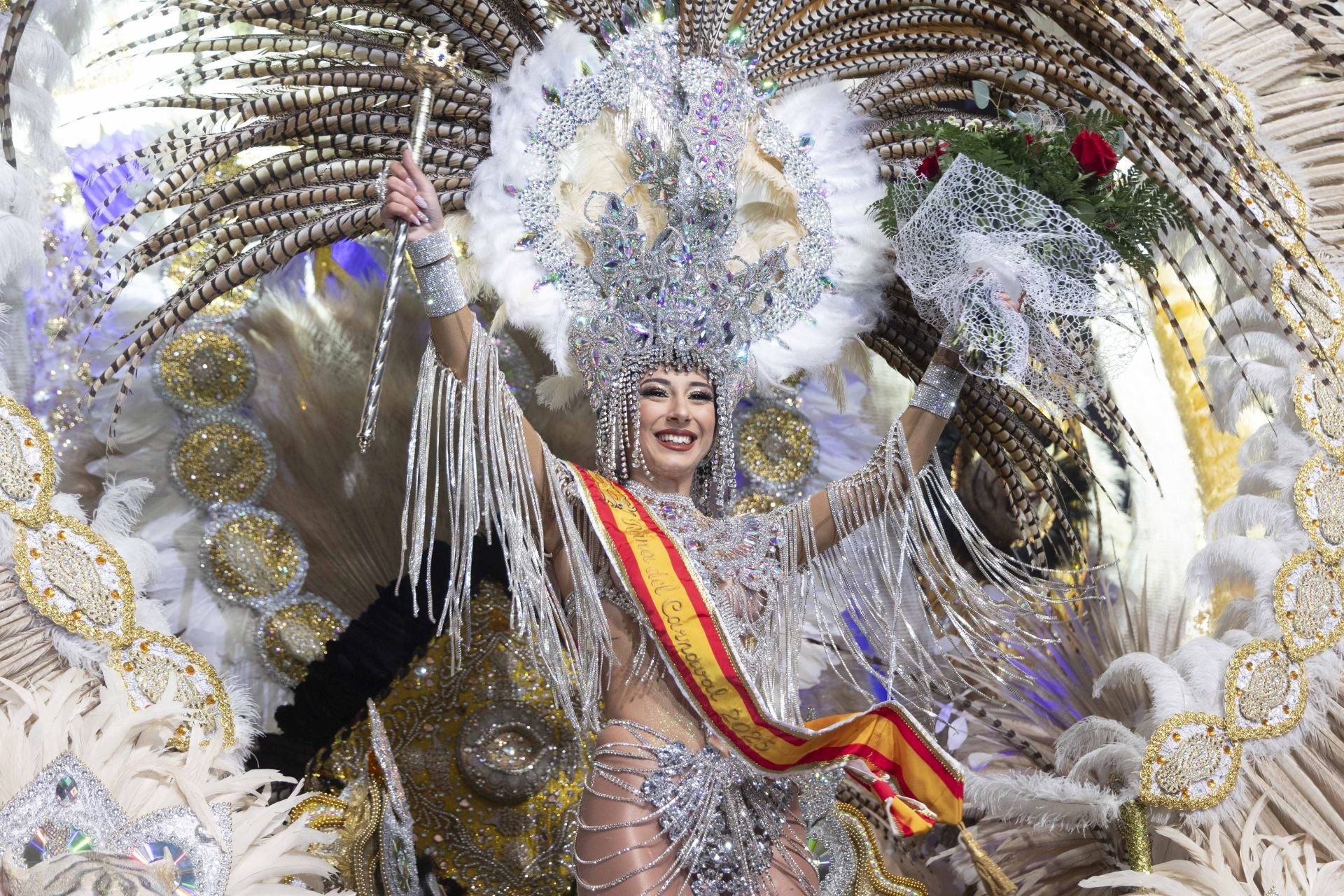 Zaira Gutiérrez García es la nueva reina del Carnaval de Cartagena.