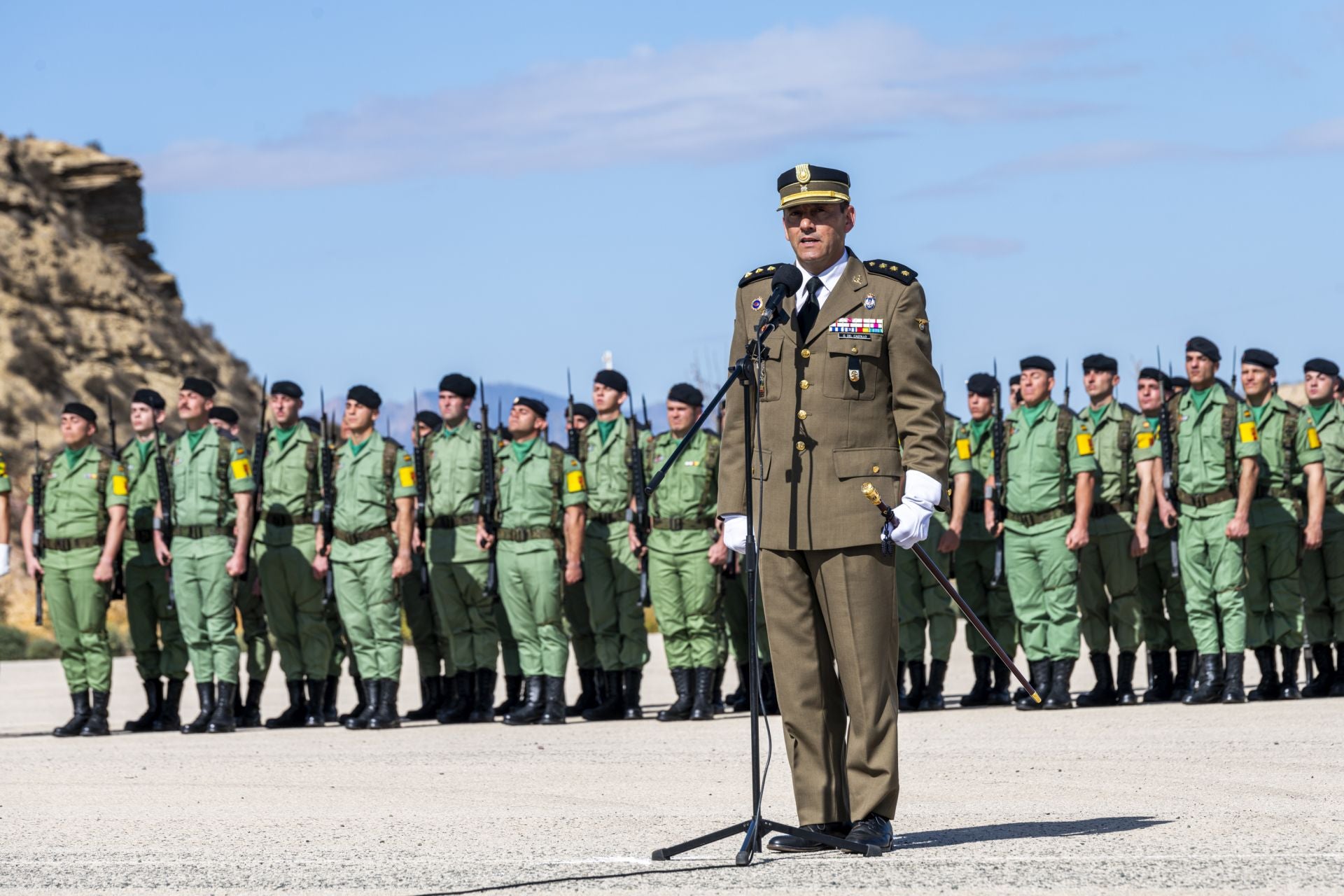 El aniversario de las Fuerzas Paracaidistas del Ejército de Tierra, en imágenes