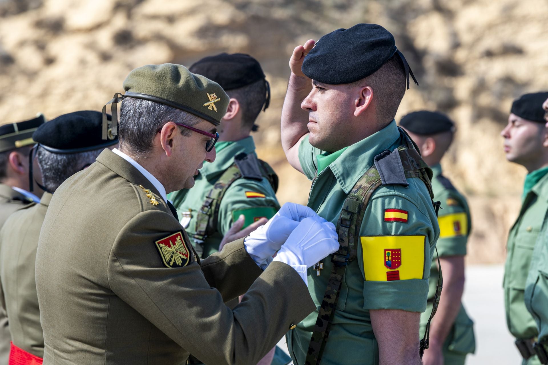 El aniversario de las Fuerzas Paracaidistas del Ejército de Tierra, en imágenes