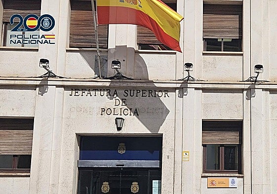 La fachada de la Jefatura Superior de Policía de la Región de Murcia.