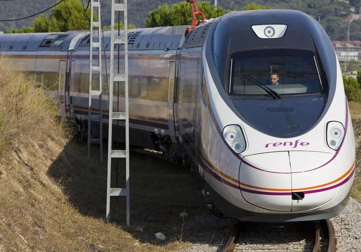 Un tren de Cercanías, en una foto de archivo.