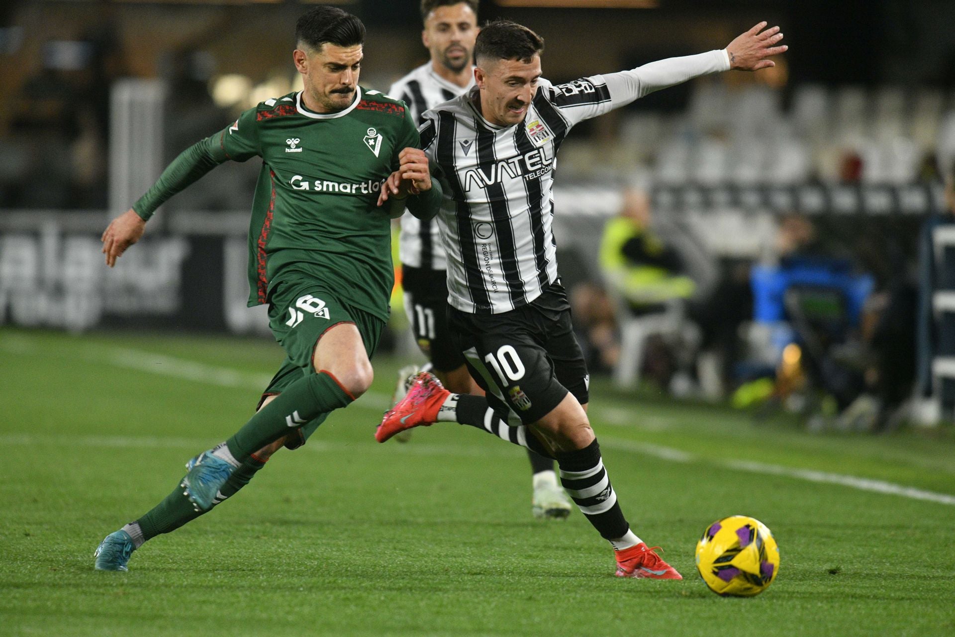 La derrota del Cartagena ante el Eibar, en imágenes