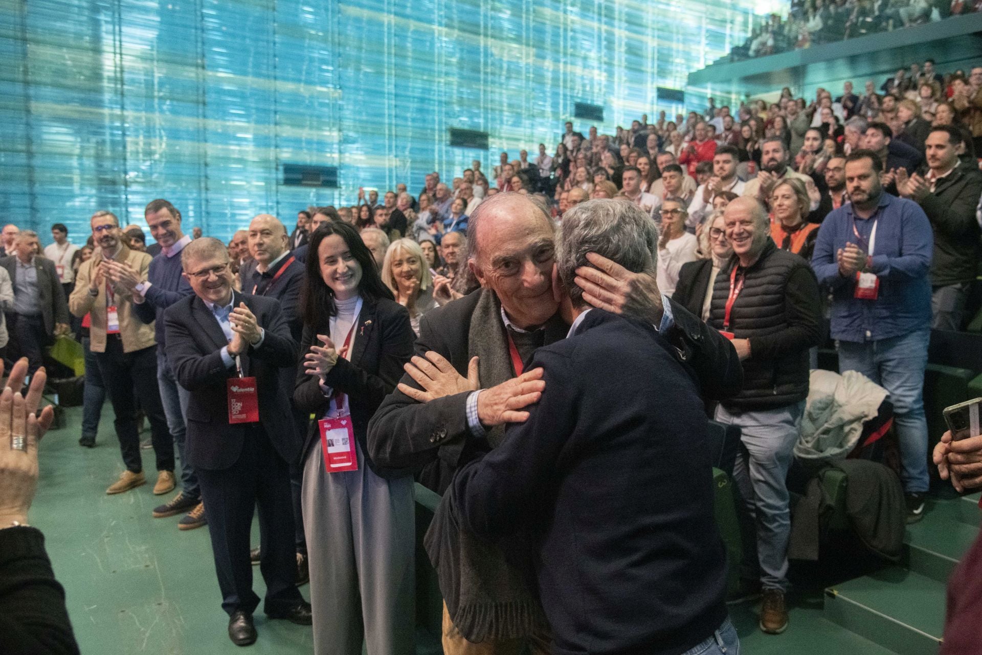 El Congreso del PSRM con Pedro Sánchez en Cartagena, en imágenes