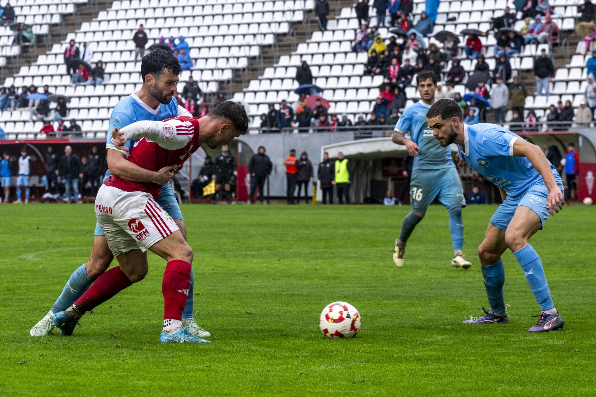 La derrota del Real Murcia frente al Ibiza, en imágenes