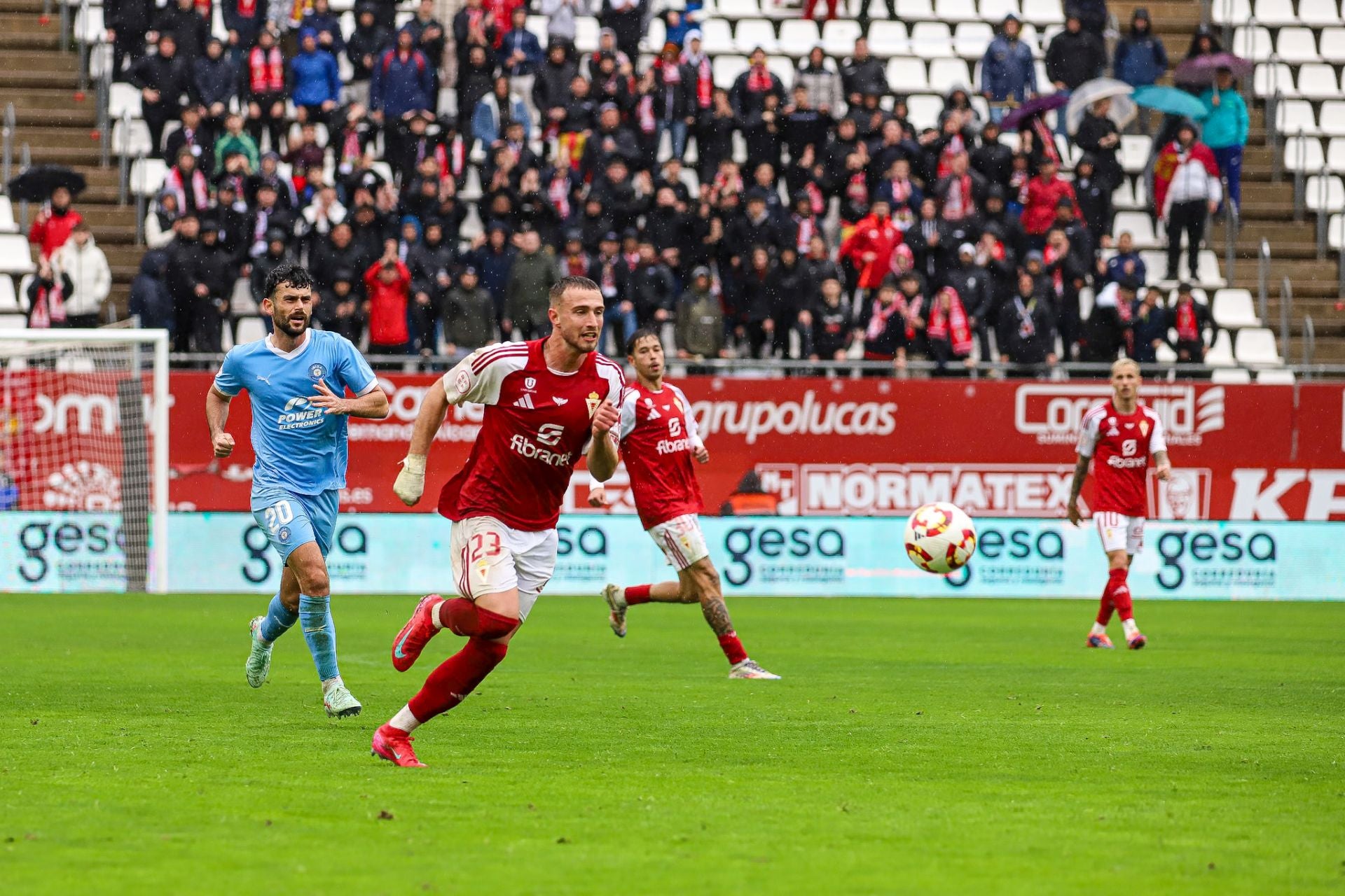 La derrota del Real Murcia frente al Ibiza, en imágenes