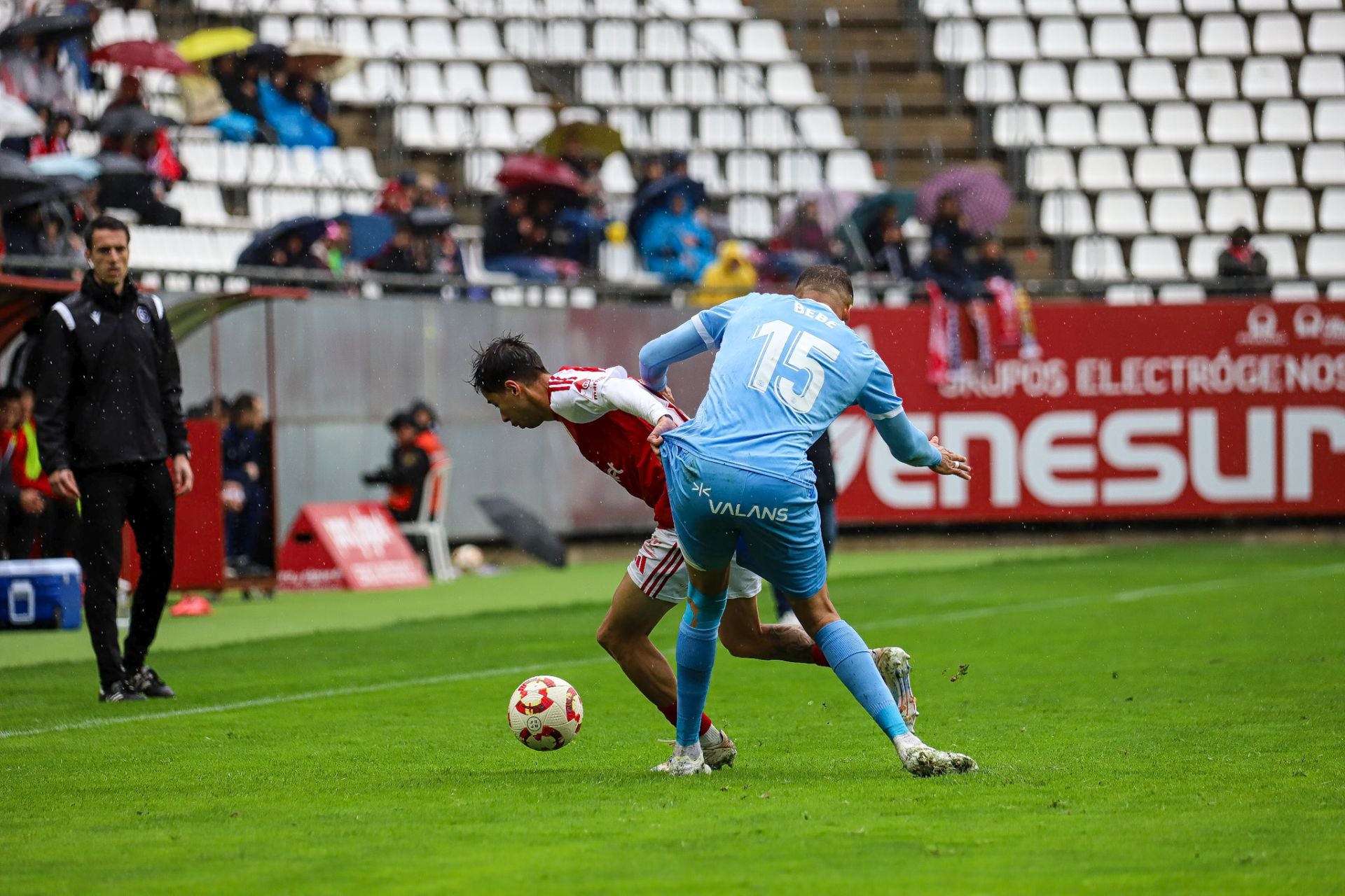 La derrota del Real Murcia frente al Ibiza, en imágenes