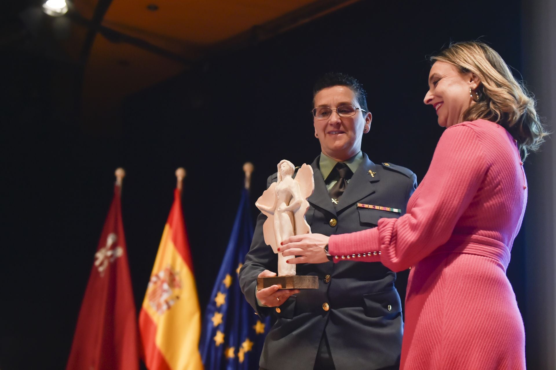 En imágenes, la entrega de los Premios 8 de Marzo de la Comunidad