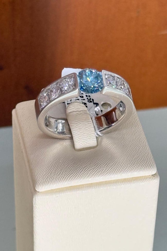 Diamante azul.