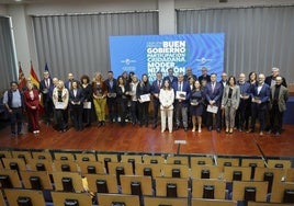 Cargos del Gobierno regional durante la gala de premios, este viernes.