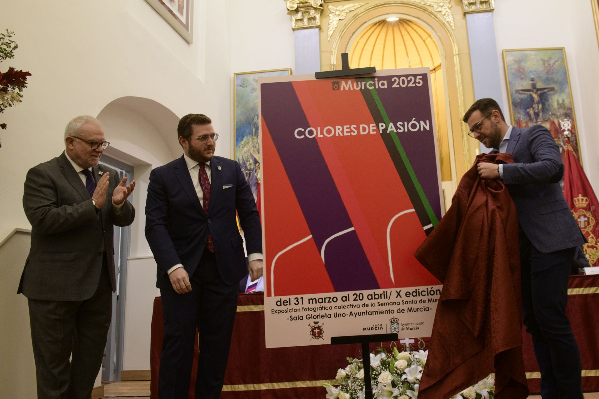 En imágenes, la presentación de la revista del Cabildo de Murcia