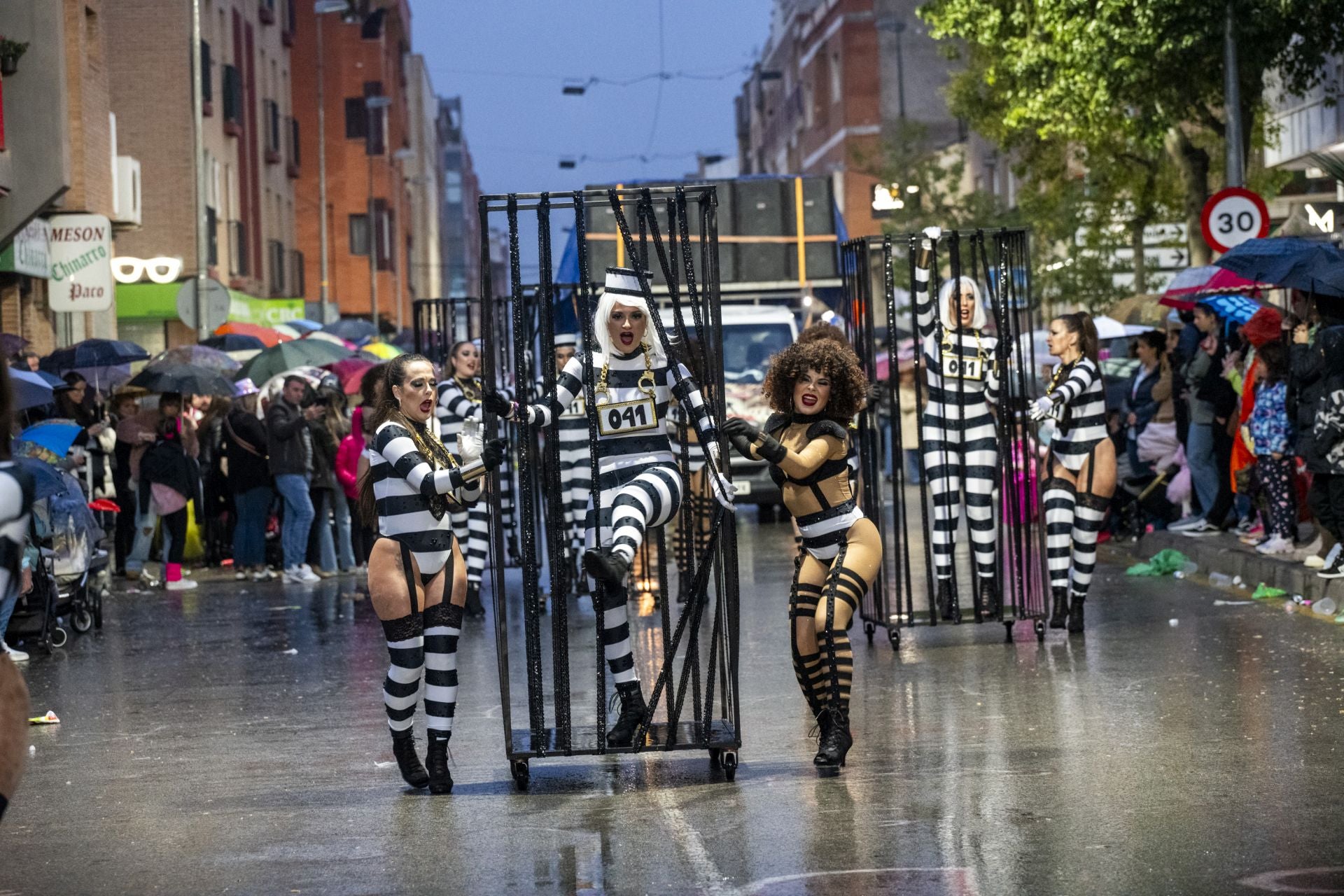 El último desfile del Carnaval de Cabezo de Torres, en imágenes