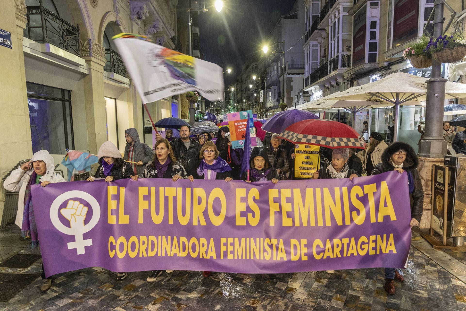 Manifestación por el 8M en Cartagena, en imágenes