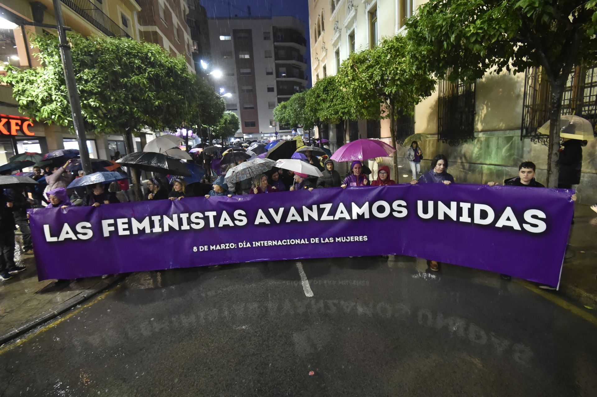 La manifestación por el 8M en Murcia, en imágenes