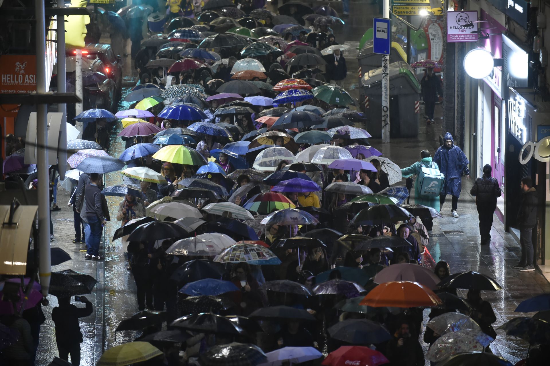 La manifestación por el 8M en Murcia, en imágenes