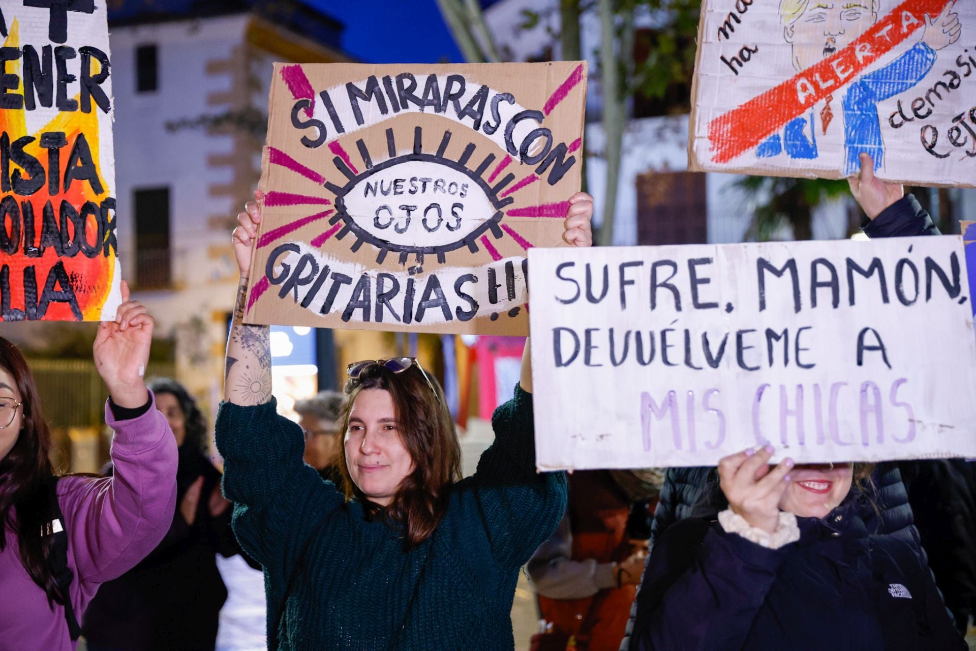 La manifestación por el 8M en Lorca, en imágenes