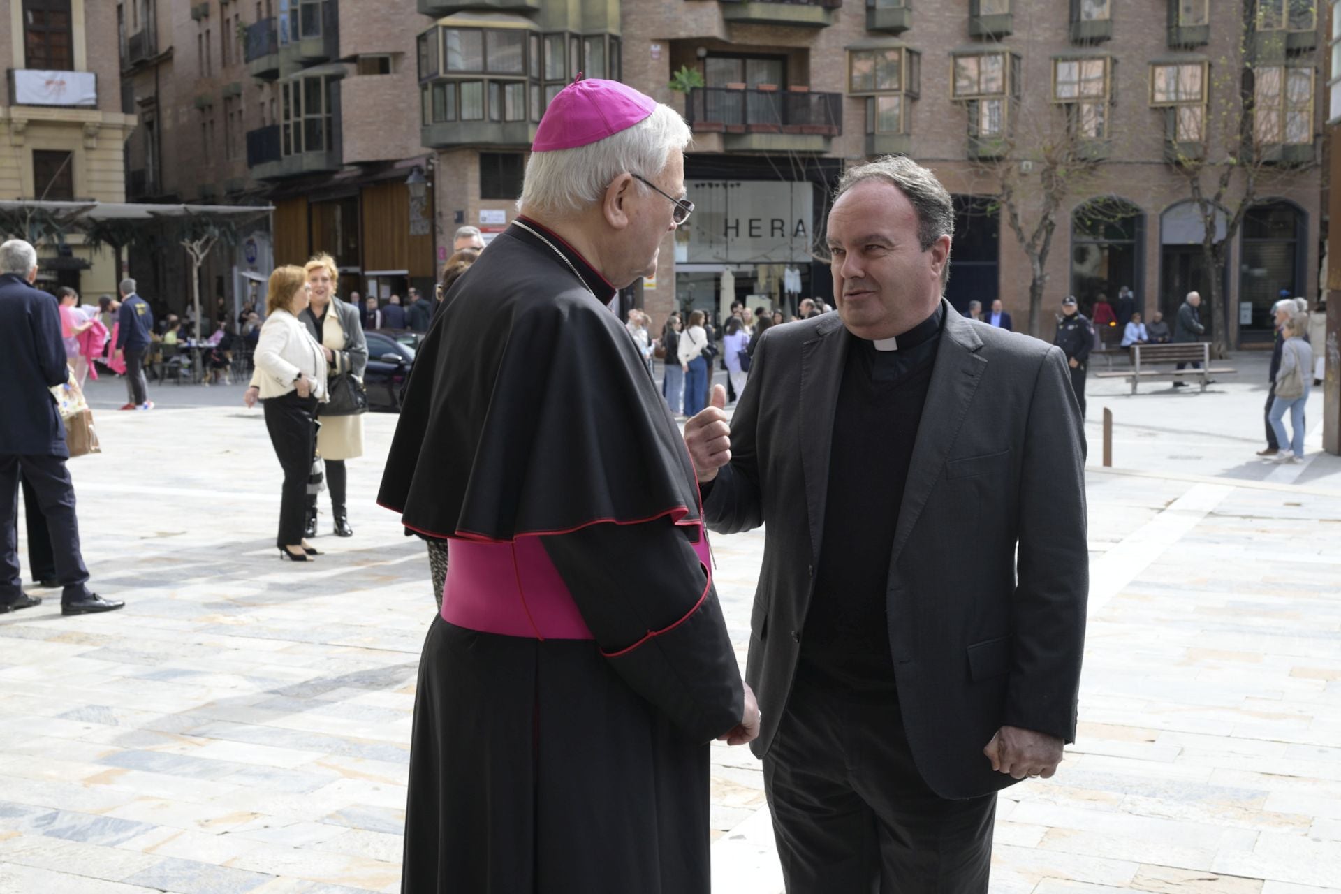 La lectura del pregón de la Semana Santa de Murcia, en imágenes