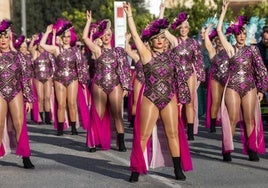 La Piñata pone el punto final al Carnaval en Llano de Brujas