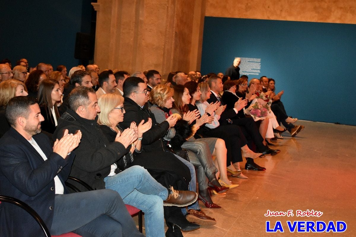 Caravaca entrega los premios y galardones del Día de la Mujer