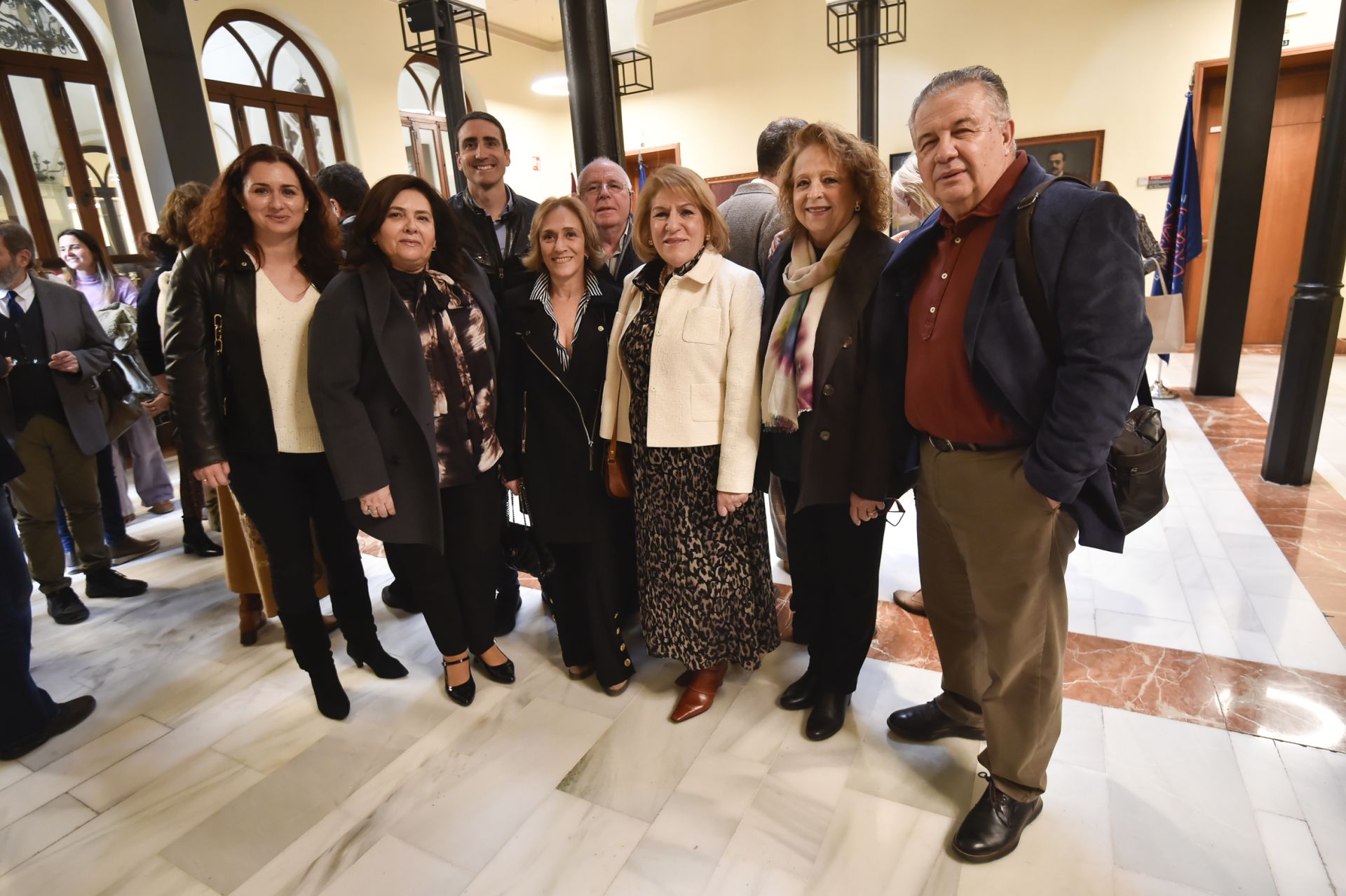 El acto de entrega de los premios al liderazgo femenino en investigación de la UMU, en imágenes