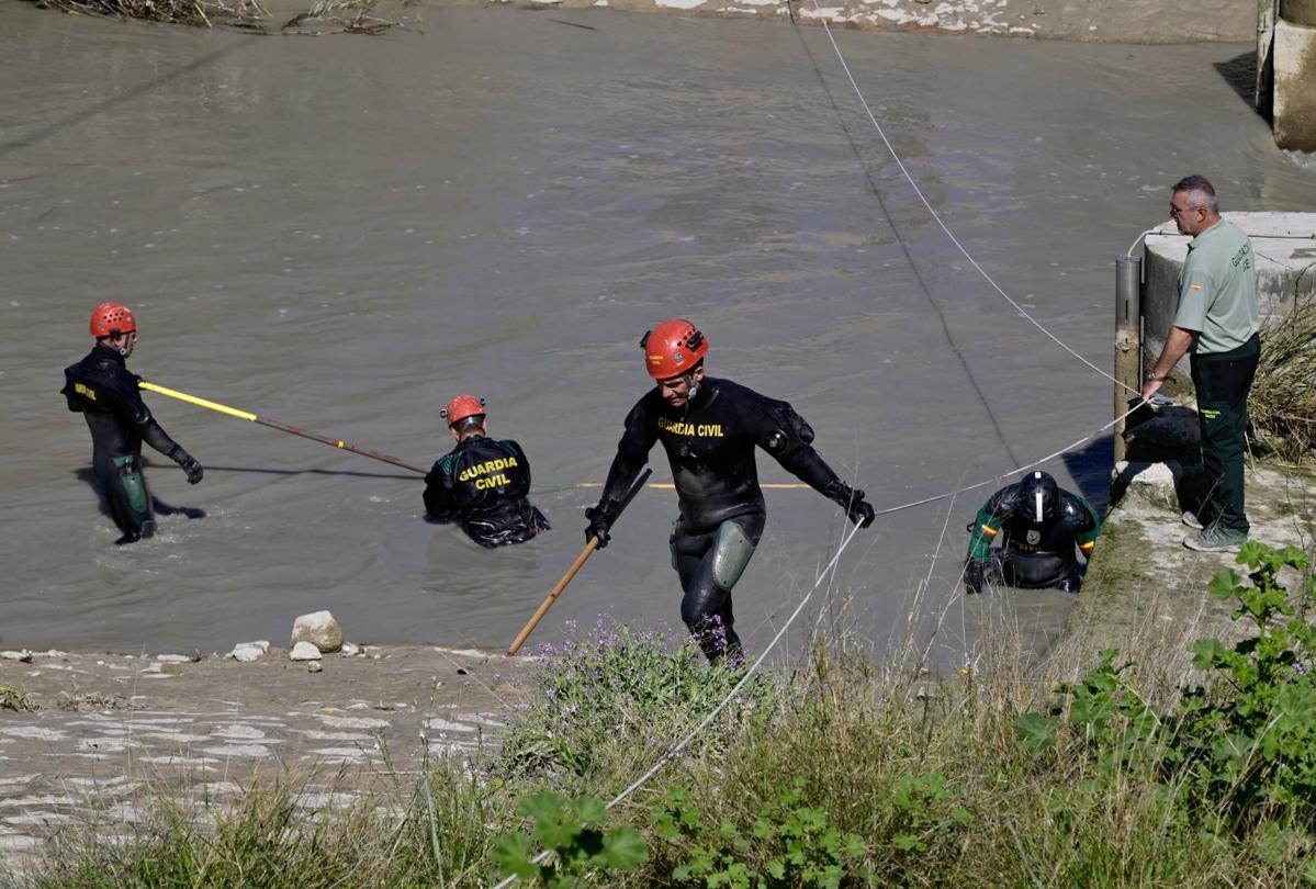 Imágenes del cuarto día de búsqueda de un hombre en el río Segura