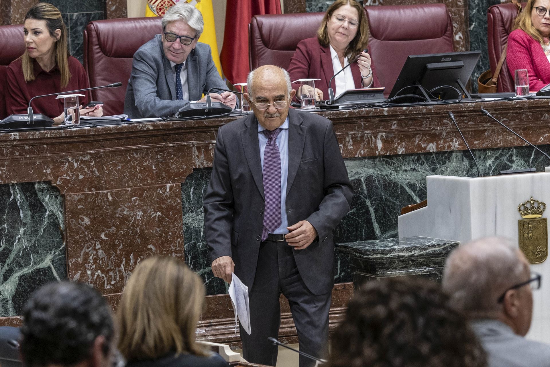 El Pleno de la Asamblea Regional de este martes, en imágenes