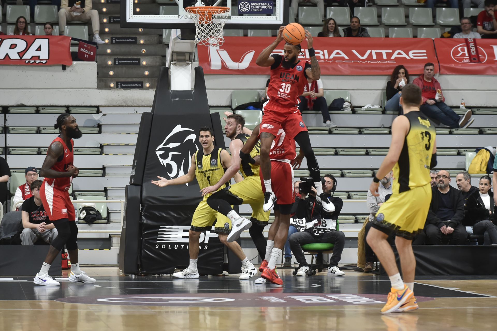 Las imágenes del UCAM Murcia-Falco de Szombathely (85-63)