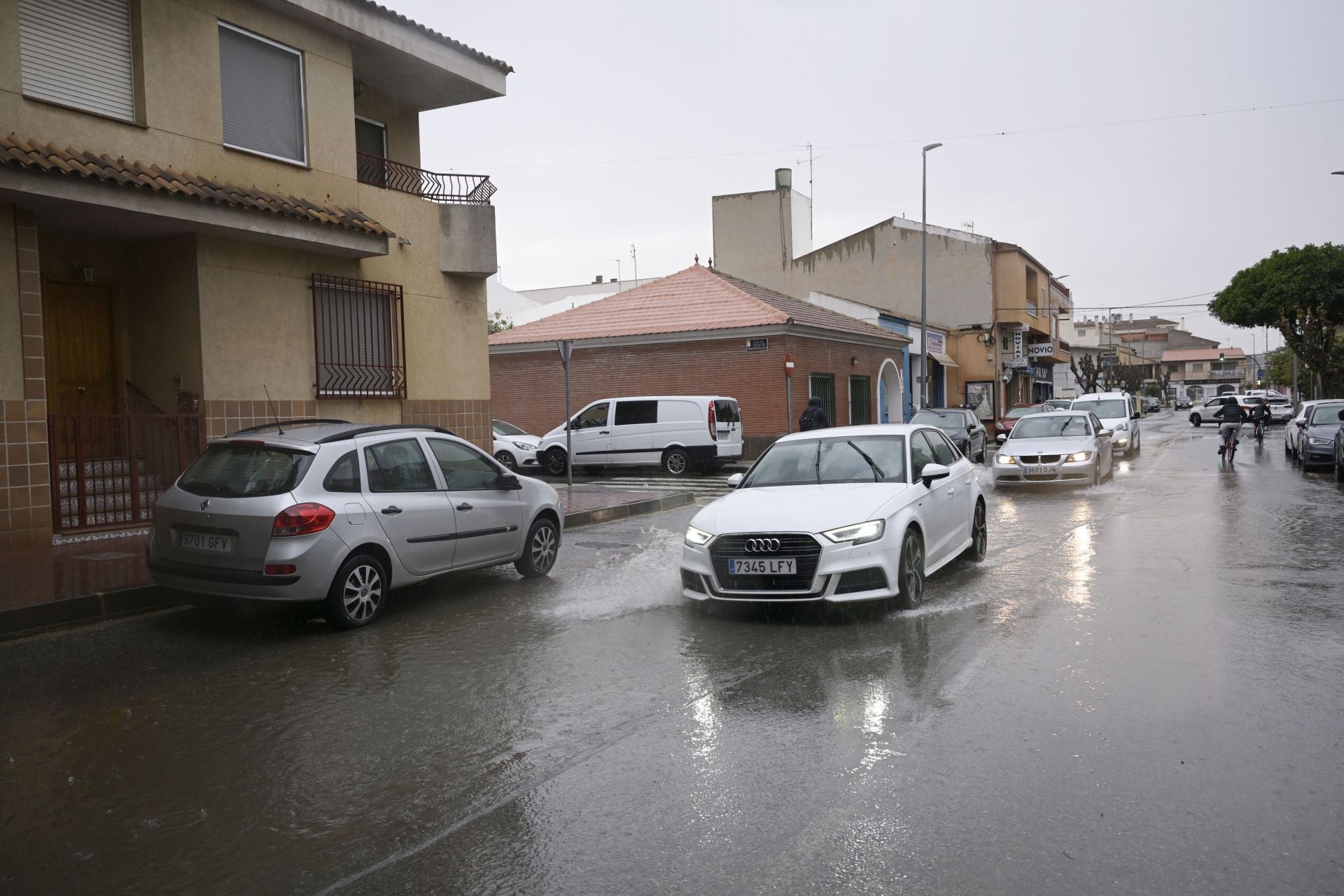 Las imágenes de la tromba de agua que ha afectado a la Región de Murcia este viernes