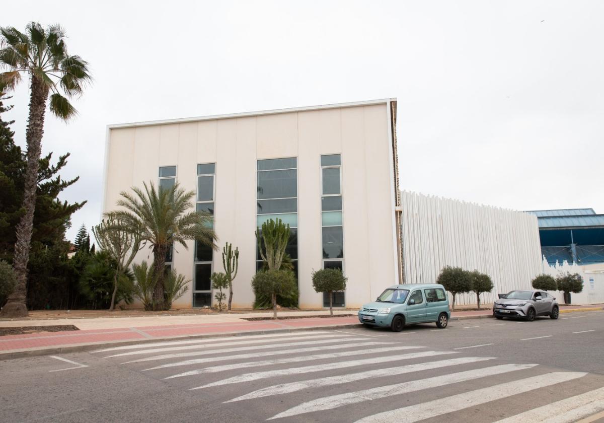 Fachada del conocido como Pabellón Blanco, en una fotografía de archivo.