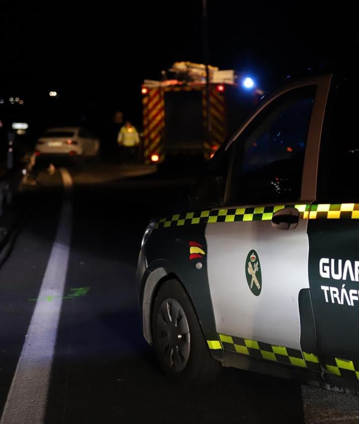 Imagen secundaria 2 - Un conductor en sentido contrario provoca un accidente múltiple con tres muertos en Caravaca