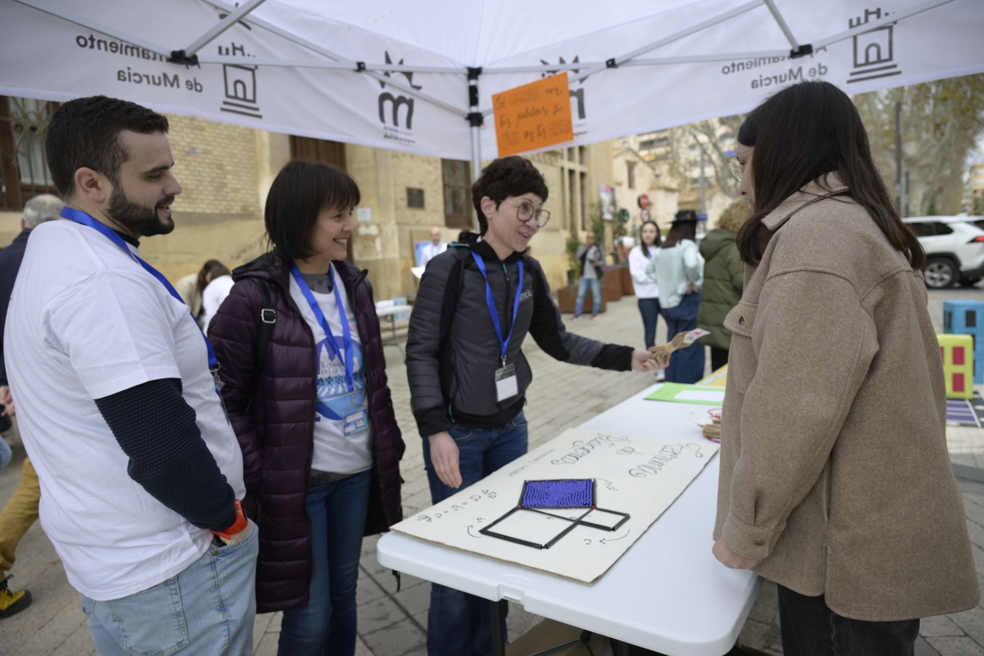 Las Matemáticas toman las calles de Murcia de forma amena