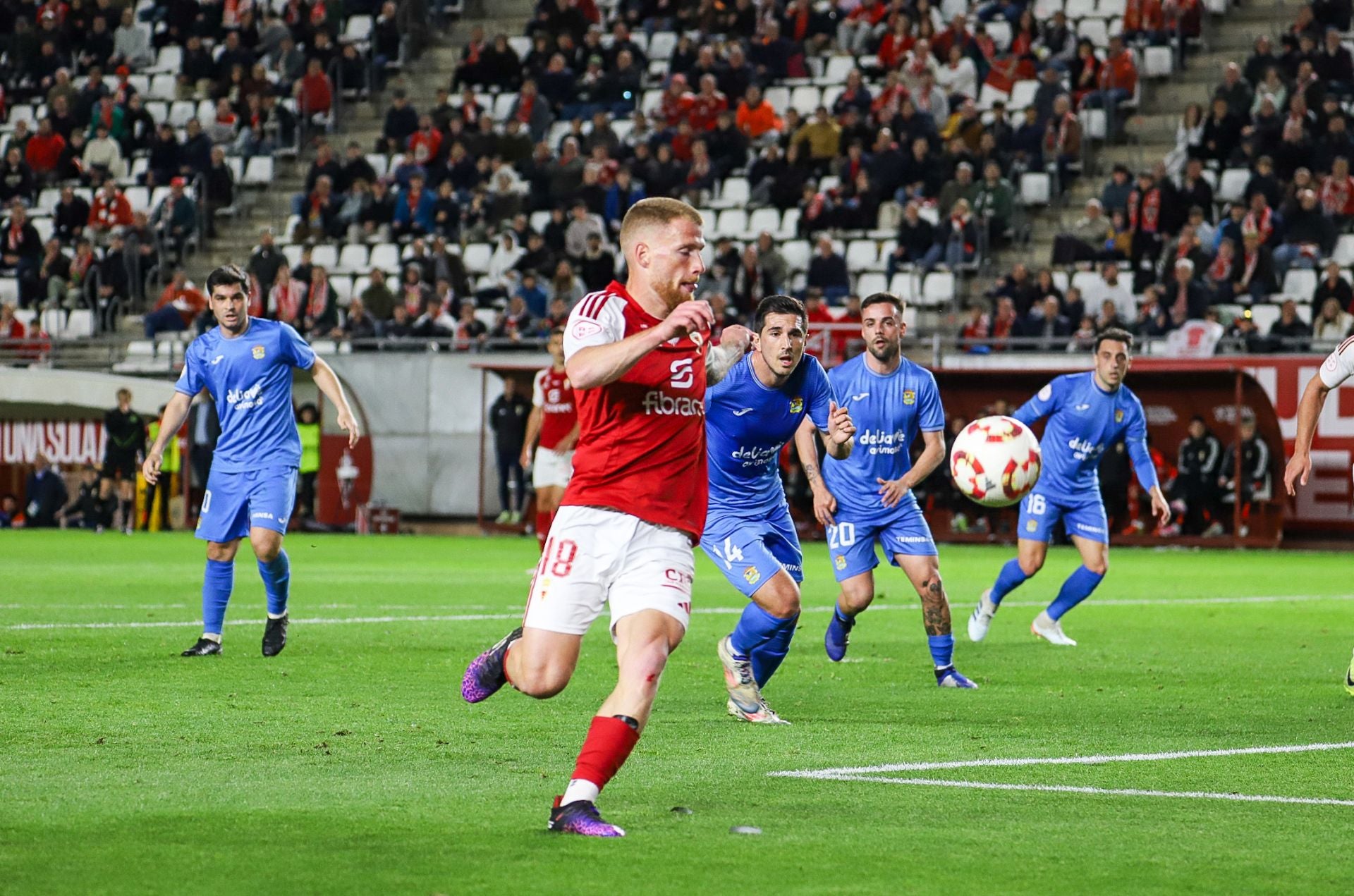 La victoria del Real Murcia frente al Fuenlabrada, en imágenes