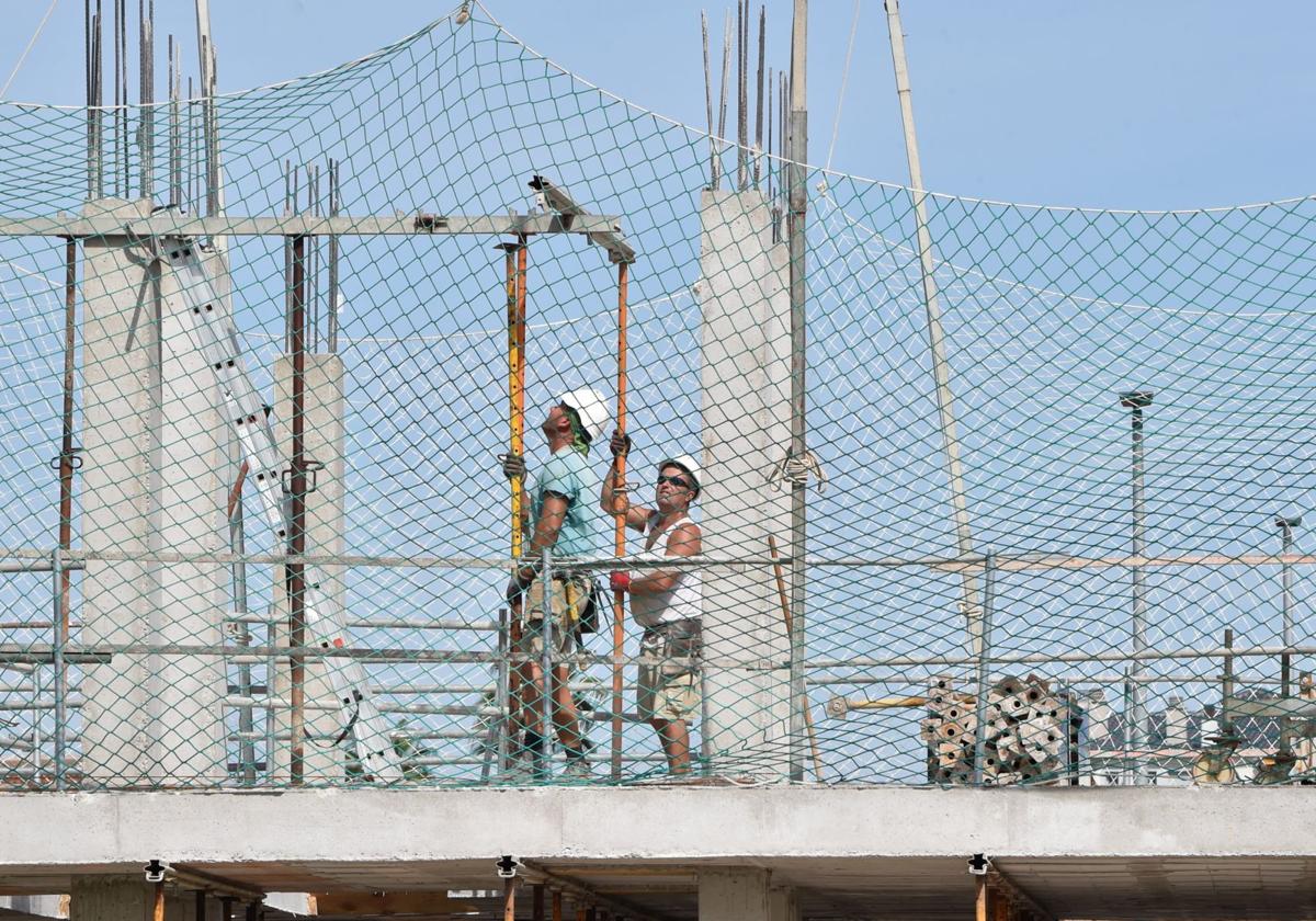 Obreros de la construcción en Murcia.